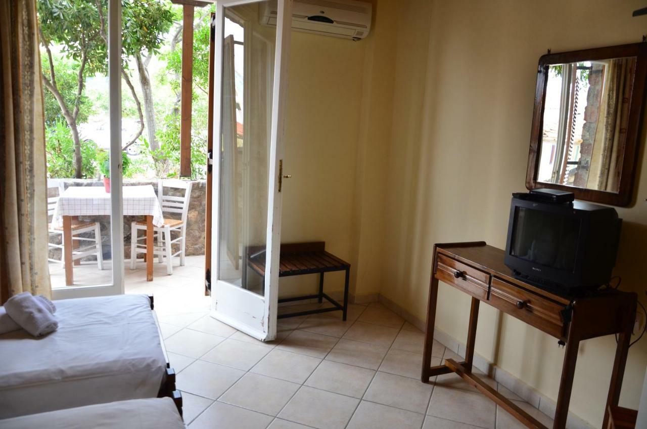 Vagia Beach Apartments, Aegina Island Zewnętrze zdjęcie