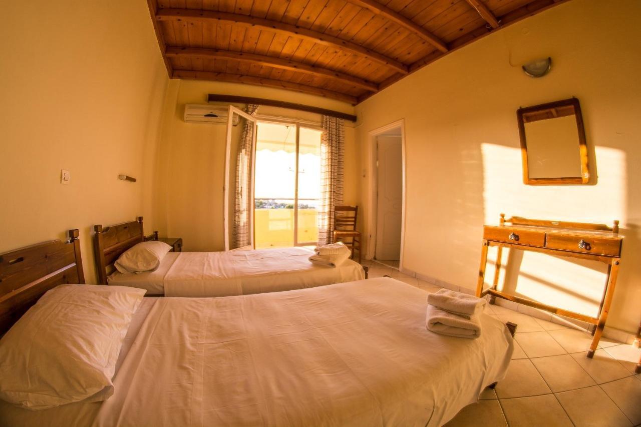 Vagia Beach Apartments, Aegina Island Pokój zdjęcie